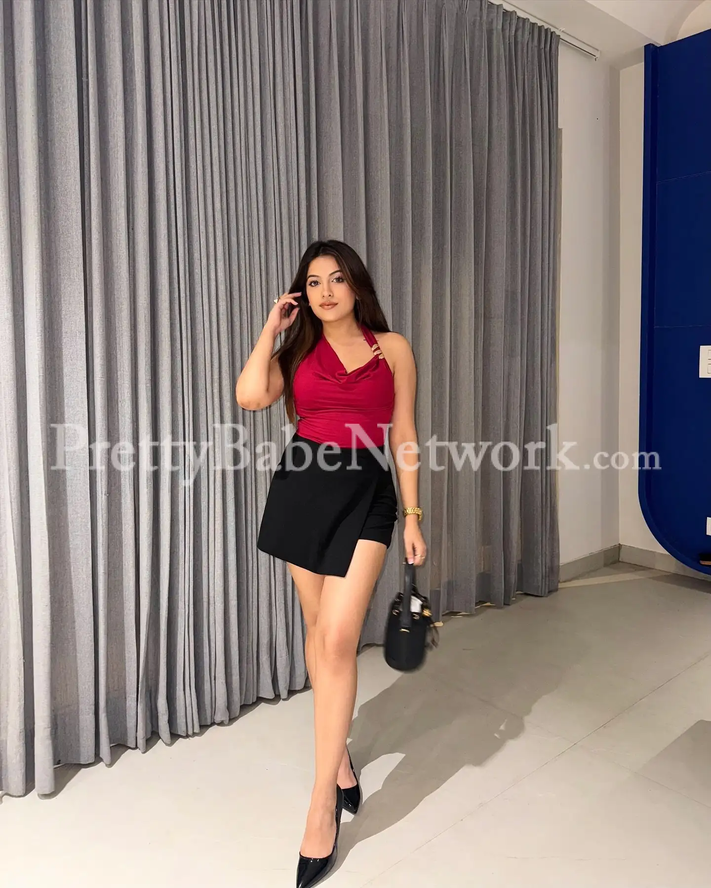 Social Influencer Nikita —Get Premium Experience From Celebrity Escorts in Noida